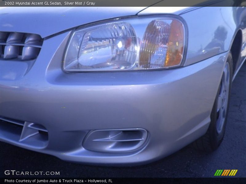 Silver Mist / Gray 2002 Hyundai Accent GL Sedan