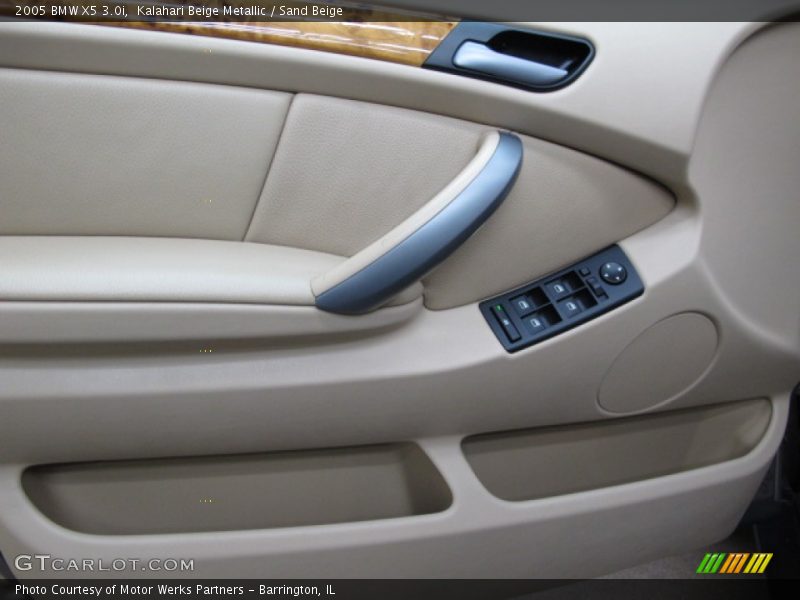 Kalahari Beige Metallic / Sand Beige 2005 BMW X5 3.0i