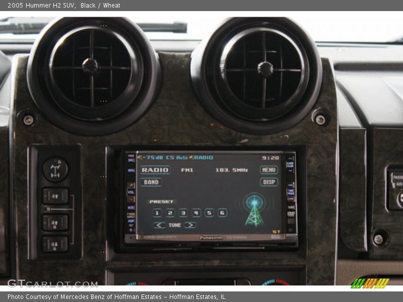 Controls of 2005 H2 SUV