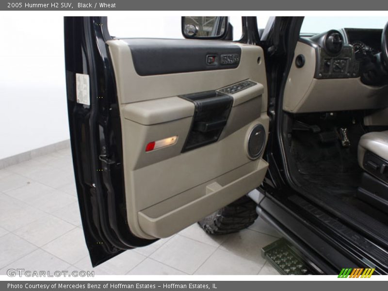 Door Panel of 2005 H2 SUV