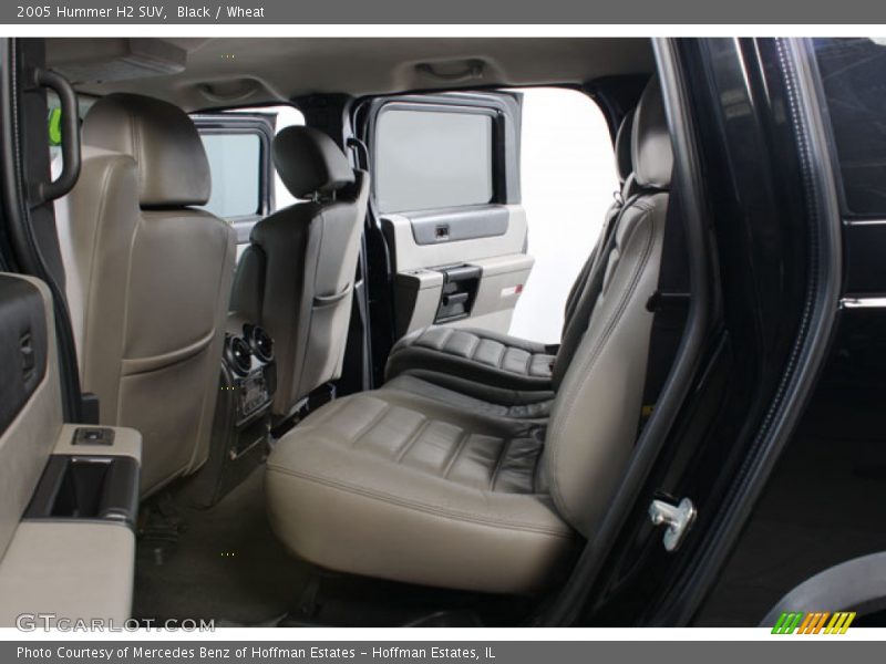  2005 H2 SUV Wheat Interior