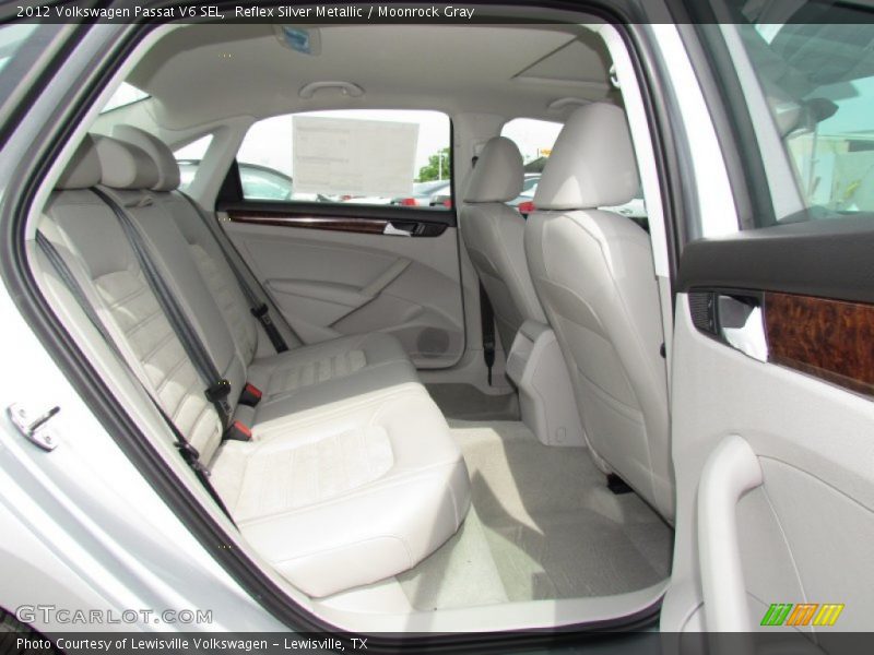 Reflex Silver Metallic / Moonrock Gray 2012 Volkswagen Passat V6 SEL