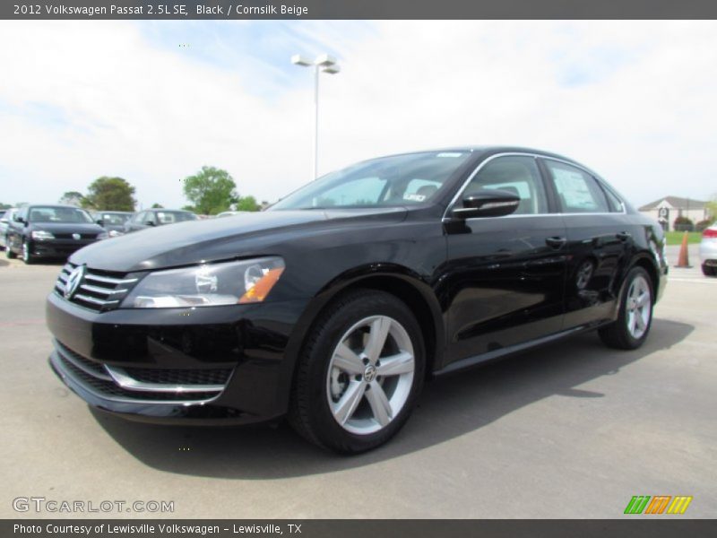 Black / Cornsilk Beige 2012 Volkswagen Passat 2.5L SE