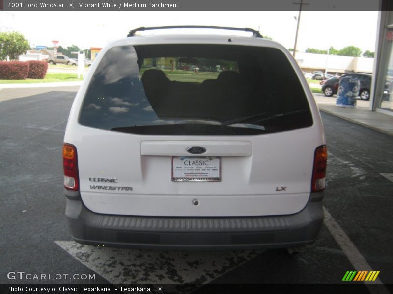 Vibrant White / Medium Parchment 2001 Ford Windstar LX