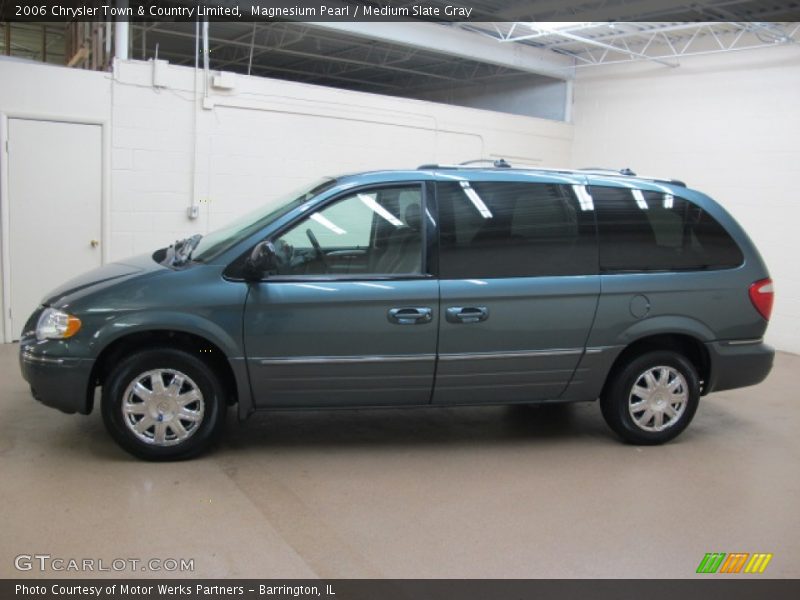  2006 Town & Country Limited Magnesium Pearl