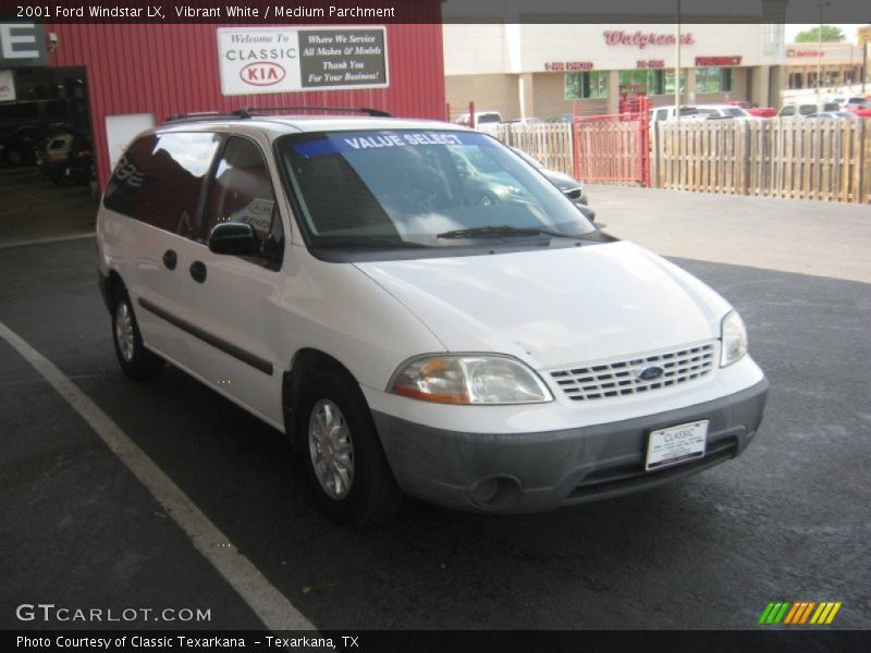 Vibrant White / Medium Parchment 2001 Ford Windstar LX