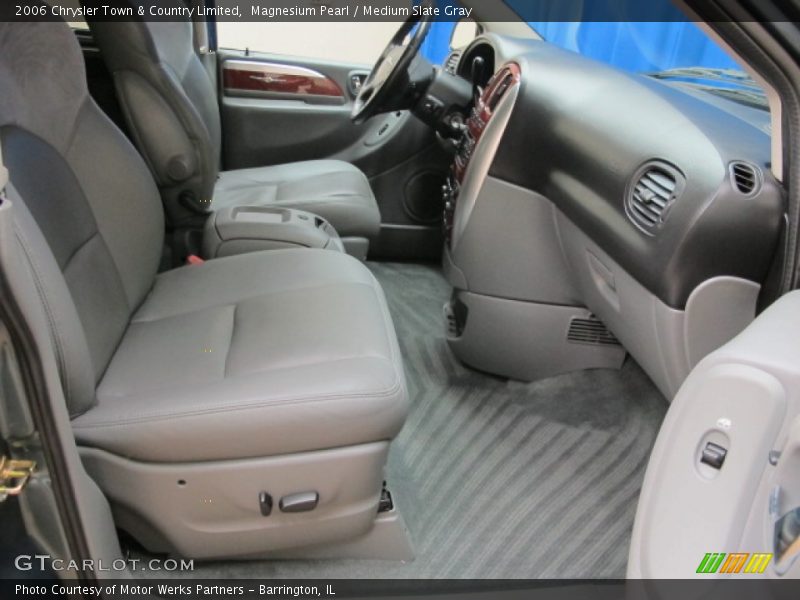 Magnesium Pearl / Medium Slate Gray 2006 Chrysler Town & Country Limited