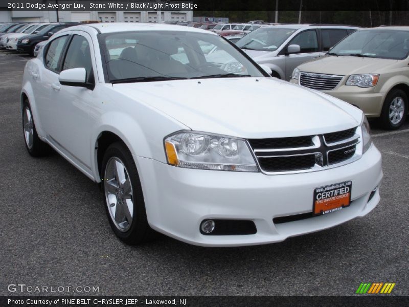Stone White / Black/Light Frost Beige 2011 Dodge Avenger Lux