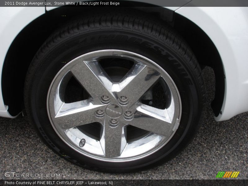 Stone White / Black/Light Frost Beige 2011 Dodge Avenger Lux