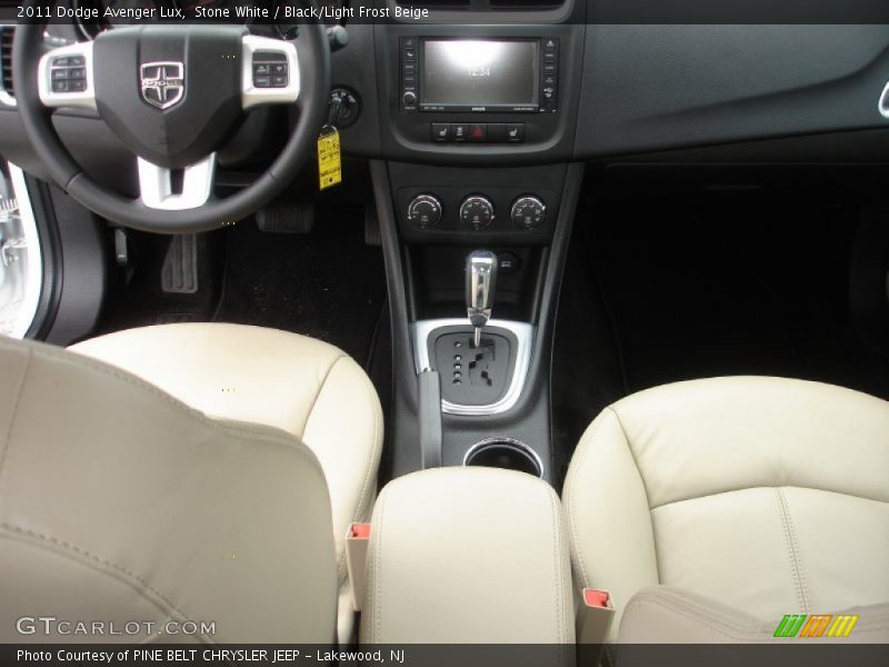 Stone White / Black/Light Frost Beige 2011 Dodge Avenger Lux