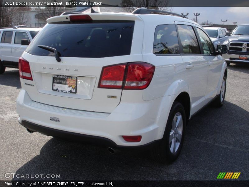 Bianco White / Black 2011 Dodge Journey Mainstreet