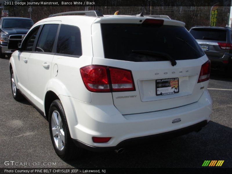 Bianco White / Black 2011 Dodge Journey Mainstreet