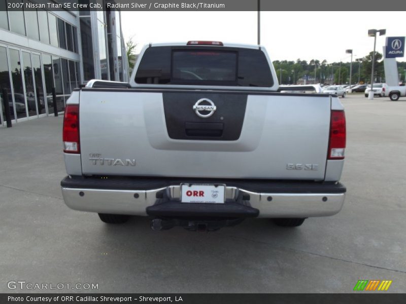Radiant Silver / Graphite Black/Titanium 2007 Nissan Titan SE Crew Cab