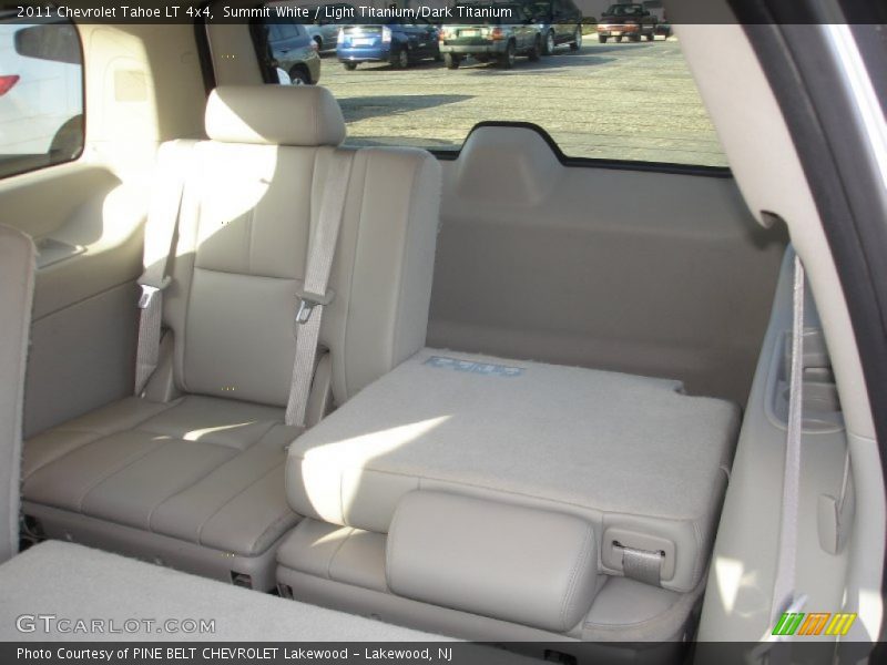 Summit White / Light Titanium/Dark Titanium 2011 Chevrolet Tahoe LT 4x4