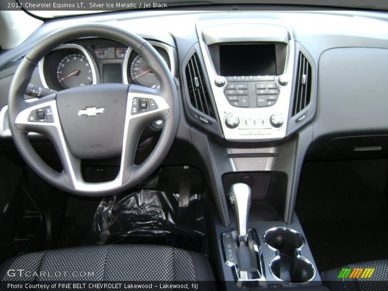 Silver Ice Metallic / Jet Black 2012 Chevrolet Equinox LT