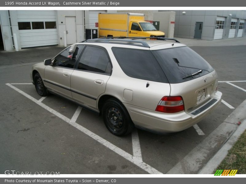 Cashmere Silver Metallic / Beige 1995 Honda Accord LX Wagon