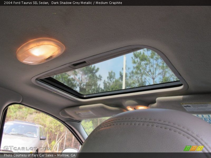 Dark Shadow Grey Metallic / Medium Graphite 2004 Ford Taurus SEL Sedan