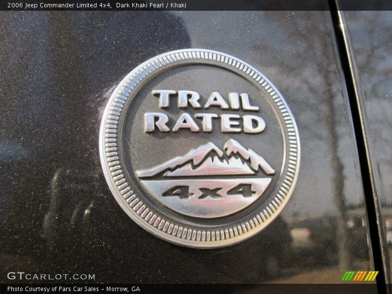 Dark Khaki Pearl / Khaki 2006 Jeep Commander Limited 4x4