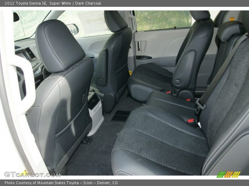 Super White / Dark Charcoal 2012 Toyota Sienna SE