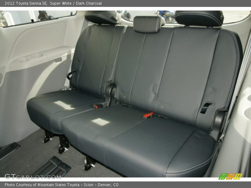 Super White / Dark Charcoal 2012 Toyota Sienna SE
