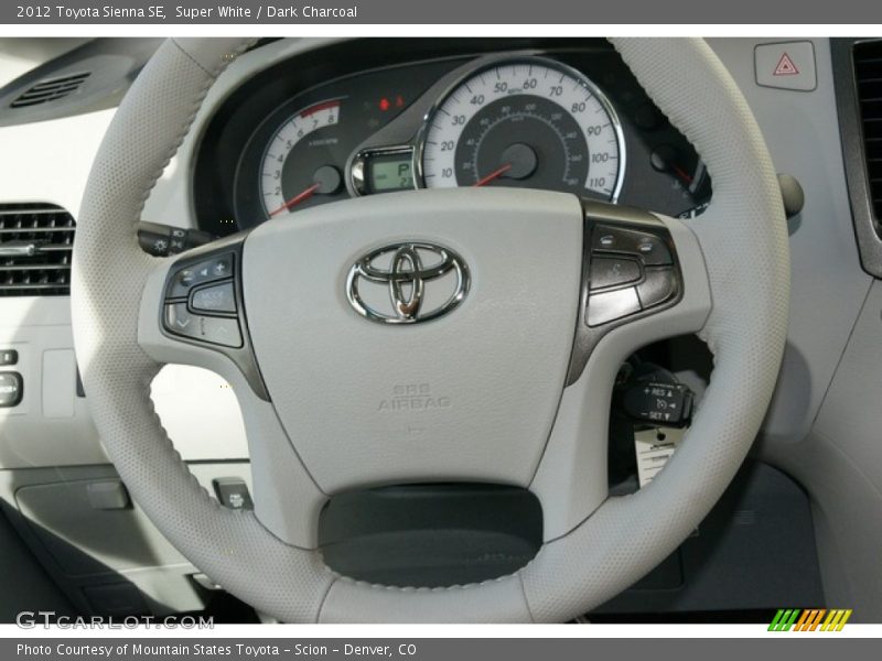 Super White / Dark Charcoal 2012 Toyota Sienna SE