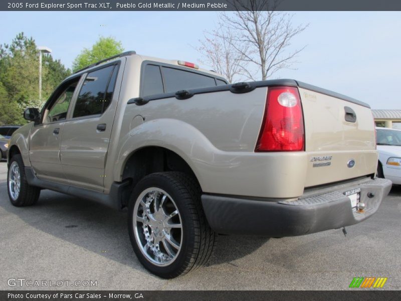Pueblo Gold Metallic / Medium Pebble 2005 Ford Explorer Sport Trac XLT
