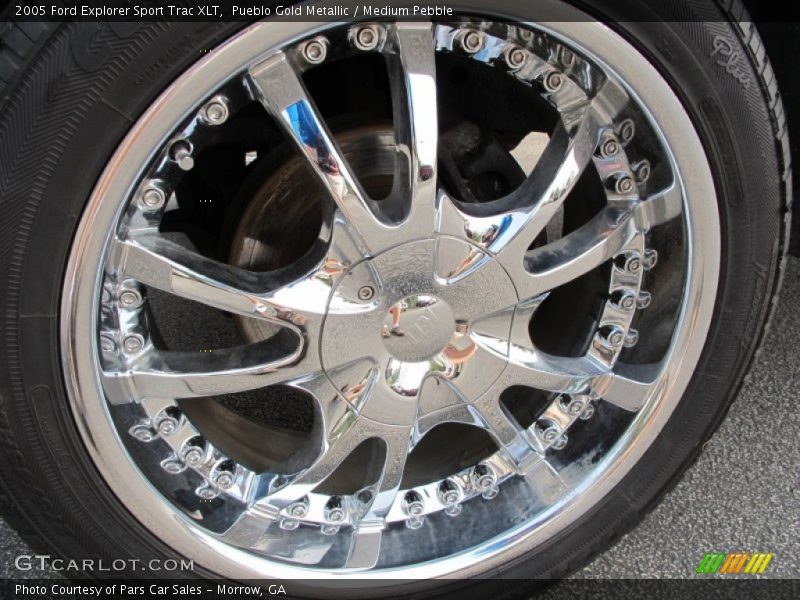 Pueblo Gold Metallic / Medium Pebble 2005 Ford Explorer Sport Trac XLT