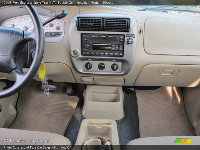 Pueblo Gold Metallic / Medium Pebble 2005 Ford Explorer Sport Trac XLT