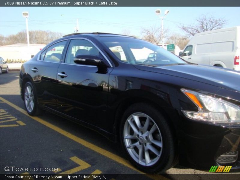Super Black / Caffe Latte 2009 Nissan Maxima 3.5 SV Premium