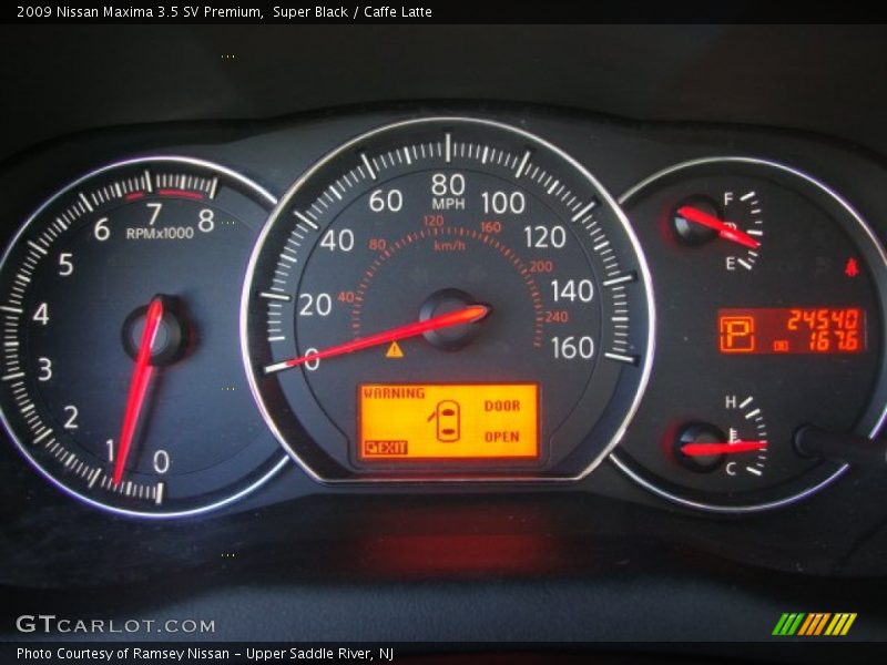Super Black / Caffe Latte 2009 Nissan Maxima 3.5 SV Premium