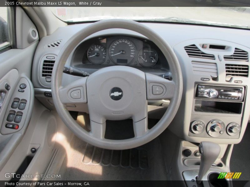 White / Gray 2005 Chevrolet Malibu Maxx LS Wagon