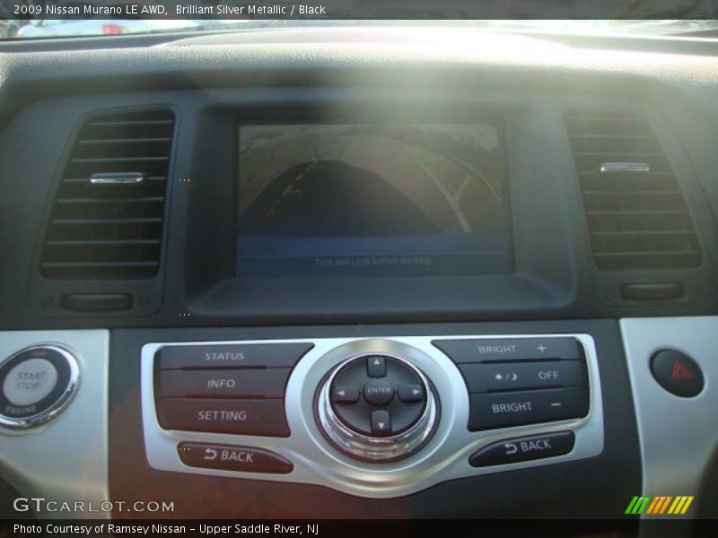 Brilliant Silver Metallic / Black 2009 Nissan Murano LE AWD