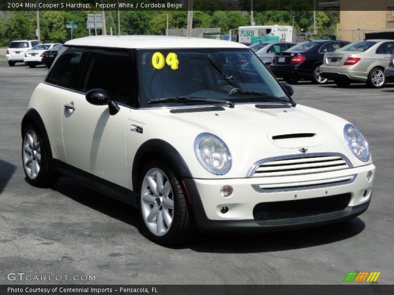 Front 3/4 View of 2004 Cooper S Hardtop