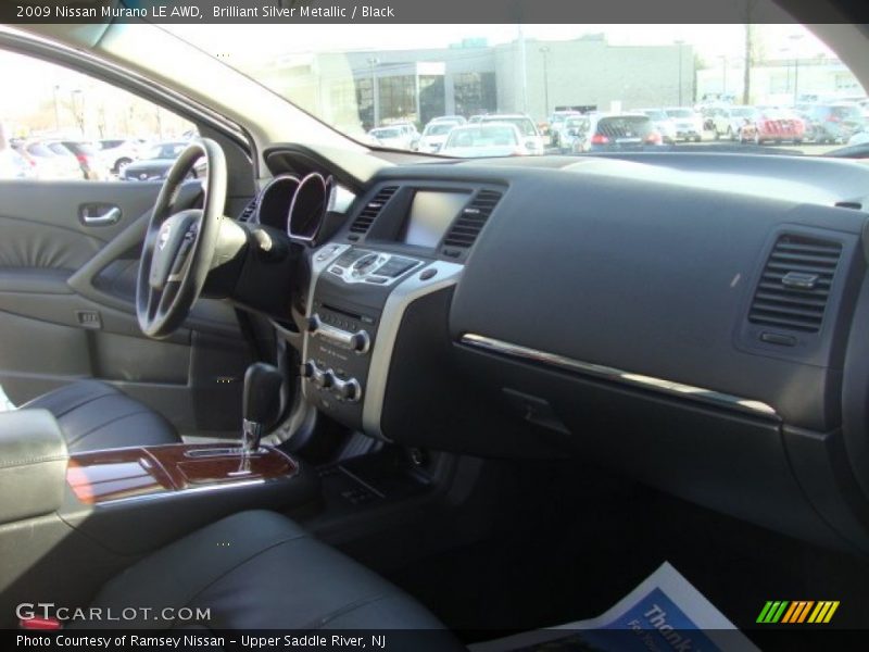 Brilliant Silver Metallic / Black 2009 Nissan Murano LE AWD