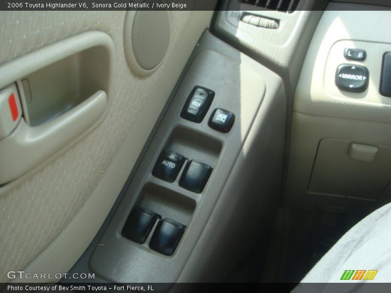 Sonora Gold Metallic / Ivory Beige 2006 Toyota Highlander V6