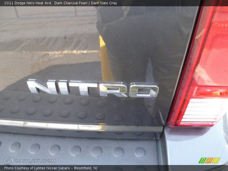 Dark Charcoal Pearl / Dark Slate Gray 2011 Dodge Nitro Heat 4x4