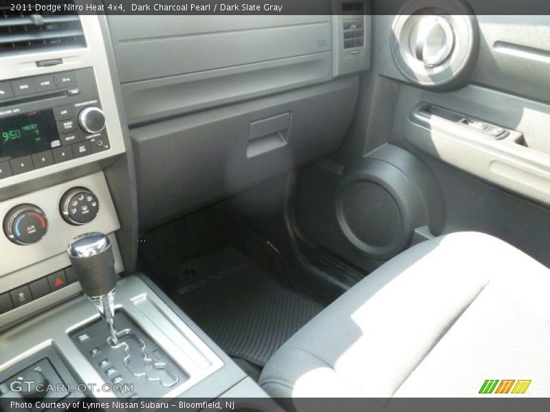 Dark Charcoal Pearl / Dark Slate Gray 2011 Dodge Nitro Heat 4x4