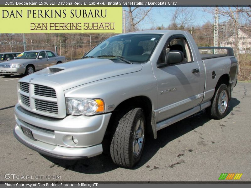 Bright Silver Metallic / Dark Slate Gray 2005 Dodge Ram 1500 SLT Daytona Regular Cab 4x4