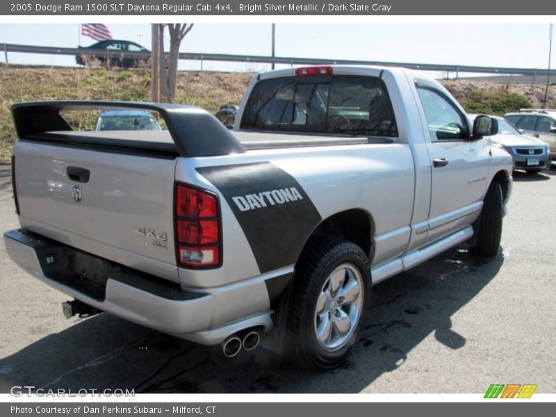 Bright Silver Metallic / Dark Slate Gray 2005 Dodge Ram 1500 SLT Daytona Regular Cab 4x4