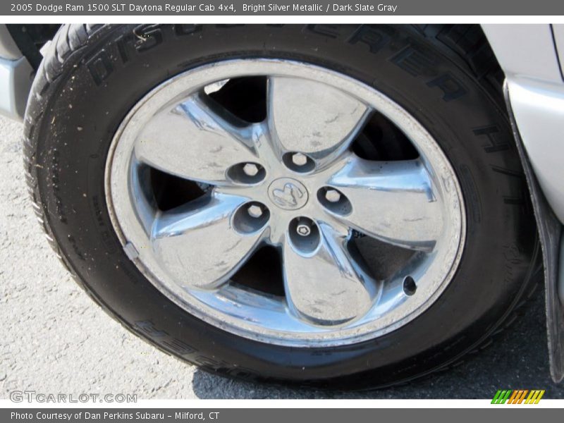 Bright Silver Metallic / Dark Slate Gray 2005 Dodge Ram 1500 SLT Daytona Regular Cab 4x4