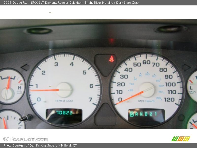 Bright Silver Metallic / Dark Slate Gray 2005 Dodge Ram 1500 SLT Daytona Regular Cab 4x4