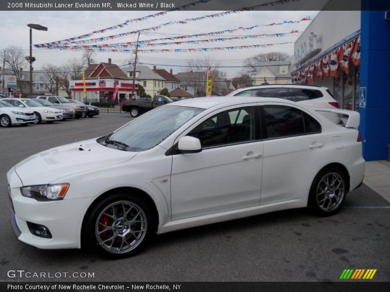 Front 3/4 View of 2008 Lancer Evolution MR
