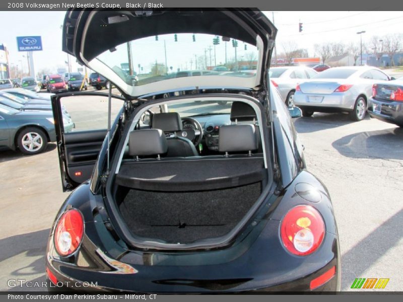 Black / Black 2008 Volkswagen New Beetle S Coupe