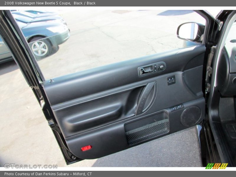 Black / Black 2008 Volkswagen New Beetle S Coupe