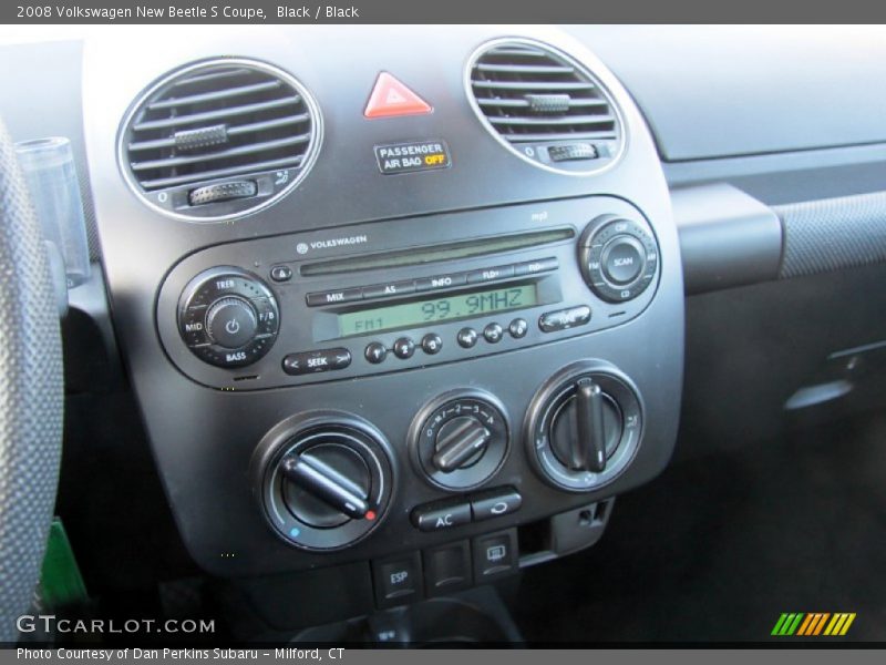 Black / Black 2008 Volkswagen New Beetle S Coupe