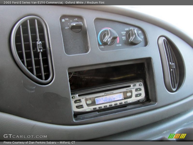 Oxford White / Medium Flint 2003 Ford E Series Van E150 Commercial
