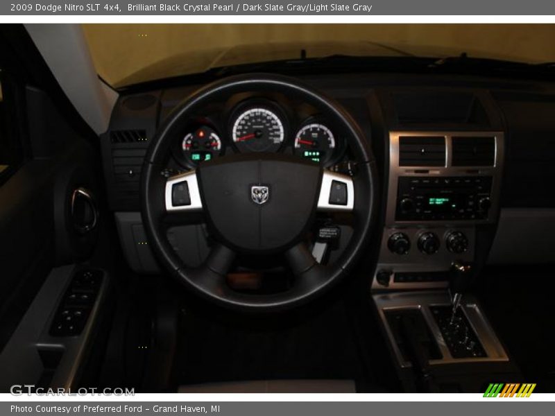 Brilliant Black Crystal Pearl / Dark Slate Gray/Light Slate Gray 2009 Dodge Nitro SLT 4x4