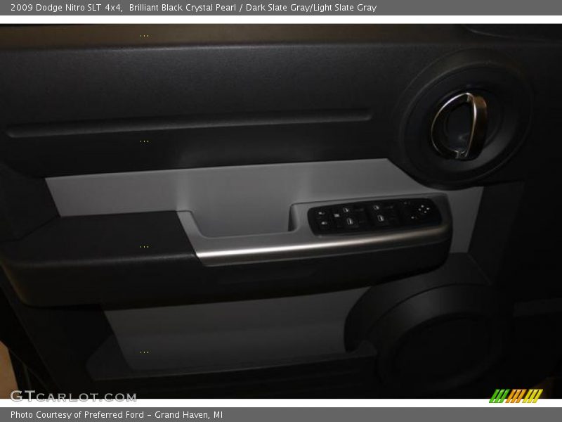 Brilliant Black Crystal Pearl / Dark Slate Gray/Light Slate Gray 2009 Dodge Nitro SLT 4x4