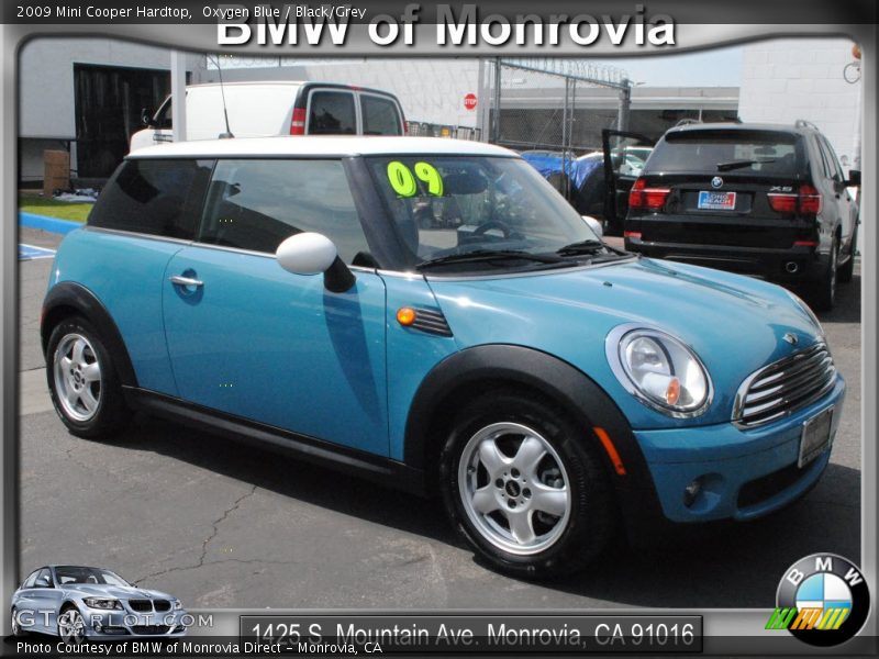 Oxygen Blue / Black/Grey 2009 Mini Cooper Hardtop