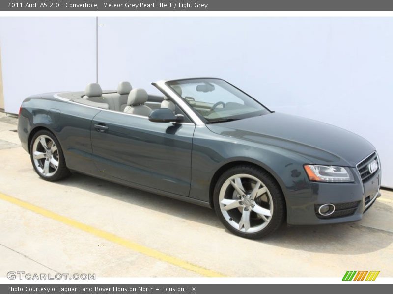 Meteor Grey Pearl Effect / Light Grey 2011 Audi A5 2.0T Convertible